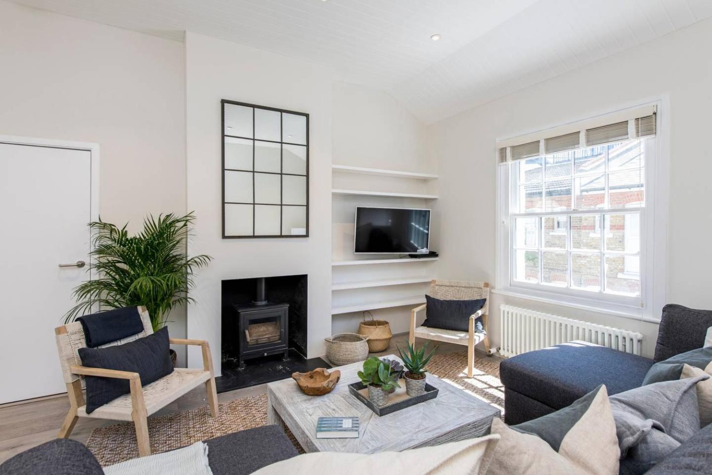 Divine 3 Bed House In Battersea Сasa de vacaciones Londres